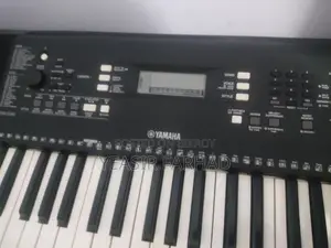 Yamaha PSR-E363