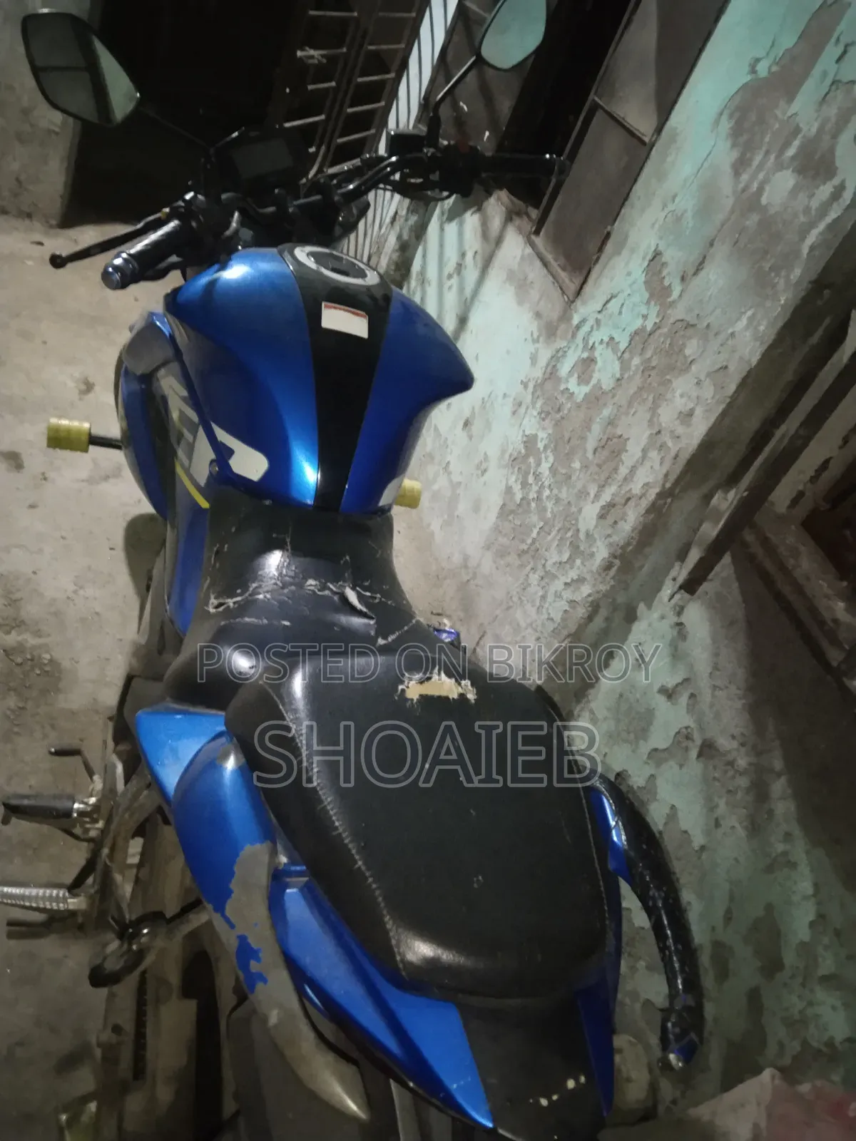সুজুকি জিক্সার এসএফ ২০২১ ব্লু
