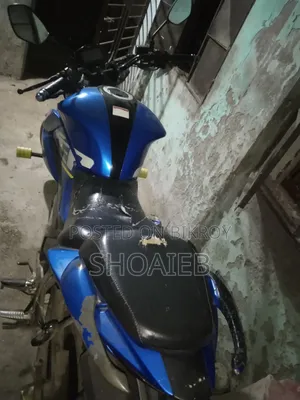 সুজুকি জিক্সার এসএফ ২০২১ ব্লু