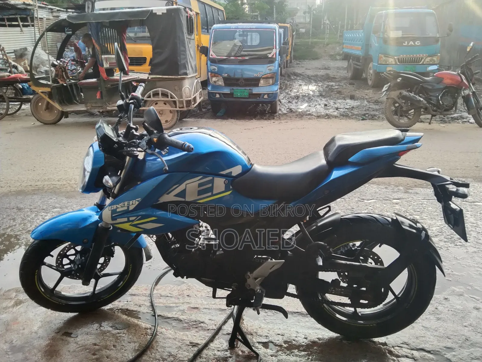 সুজুকি জিক্সার এসএফ ২০২১ ব্লু