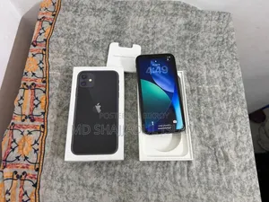 Apple iPhone 11 64 GB Black