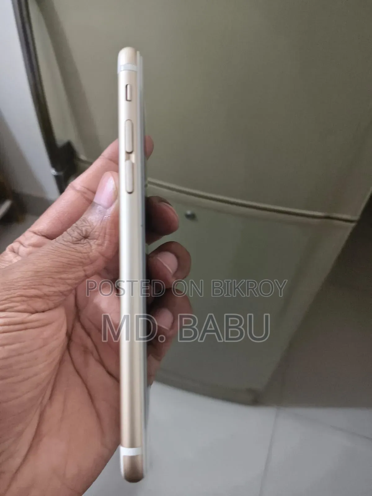Apple iPhone 6s 64 GB Gold