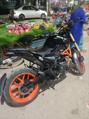 Runner Bolt 165R 2022 Black
