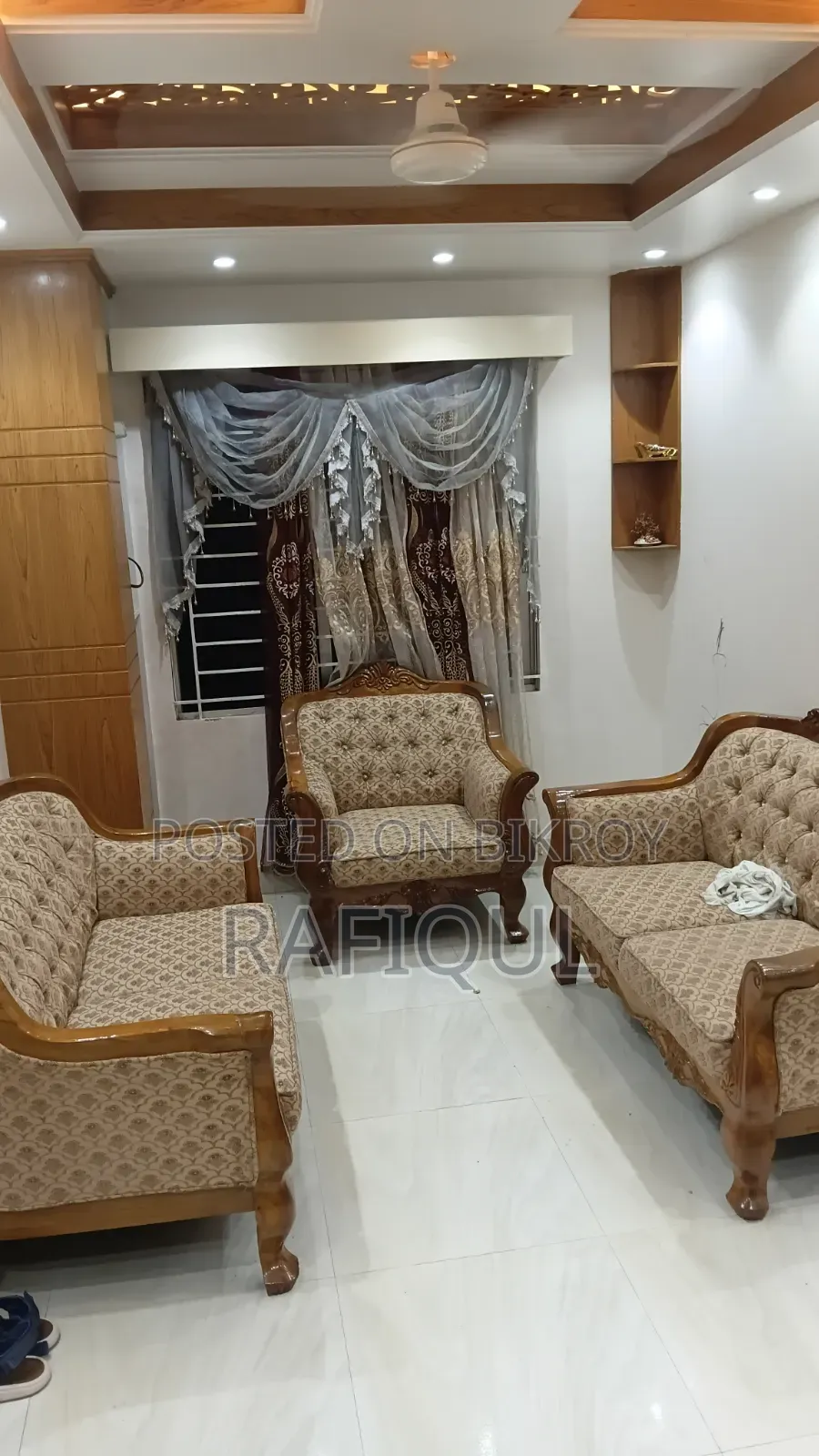 Furnished 3-bedroom Apartment in Ashraful Madrasa, Baridhara for sale