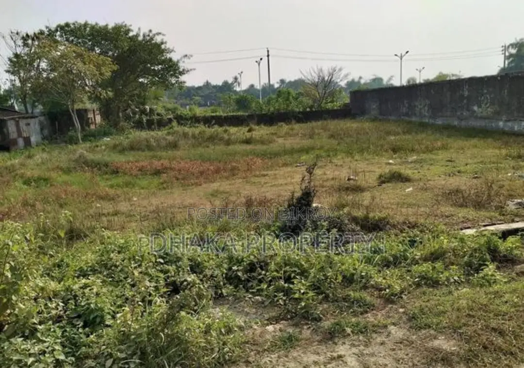 Front Open 5 Katha Park North at Sector-29