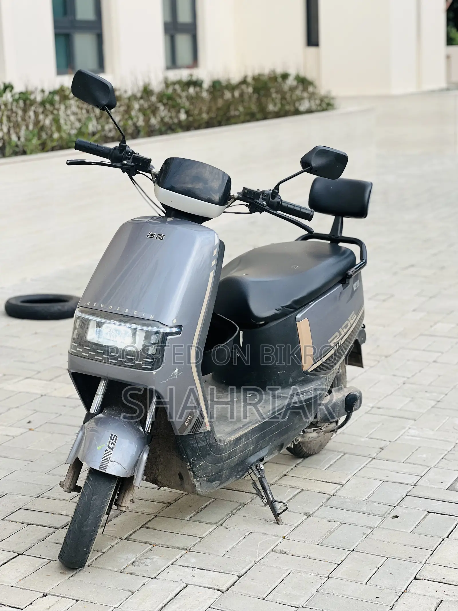 Motorcycle 2025 Gray