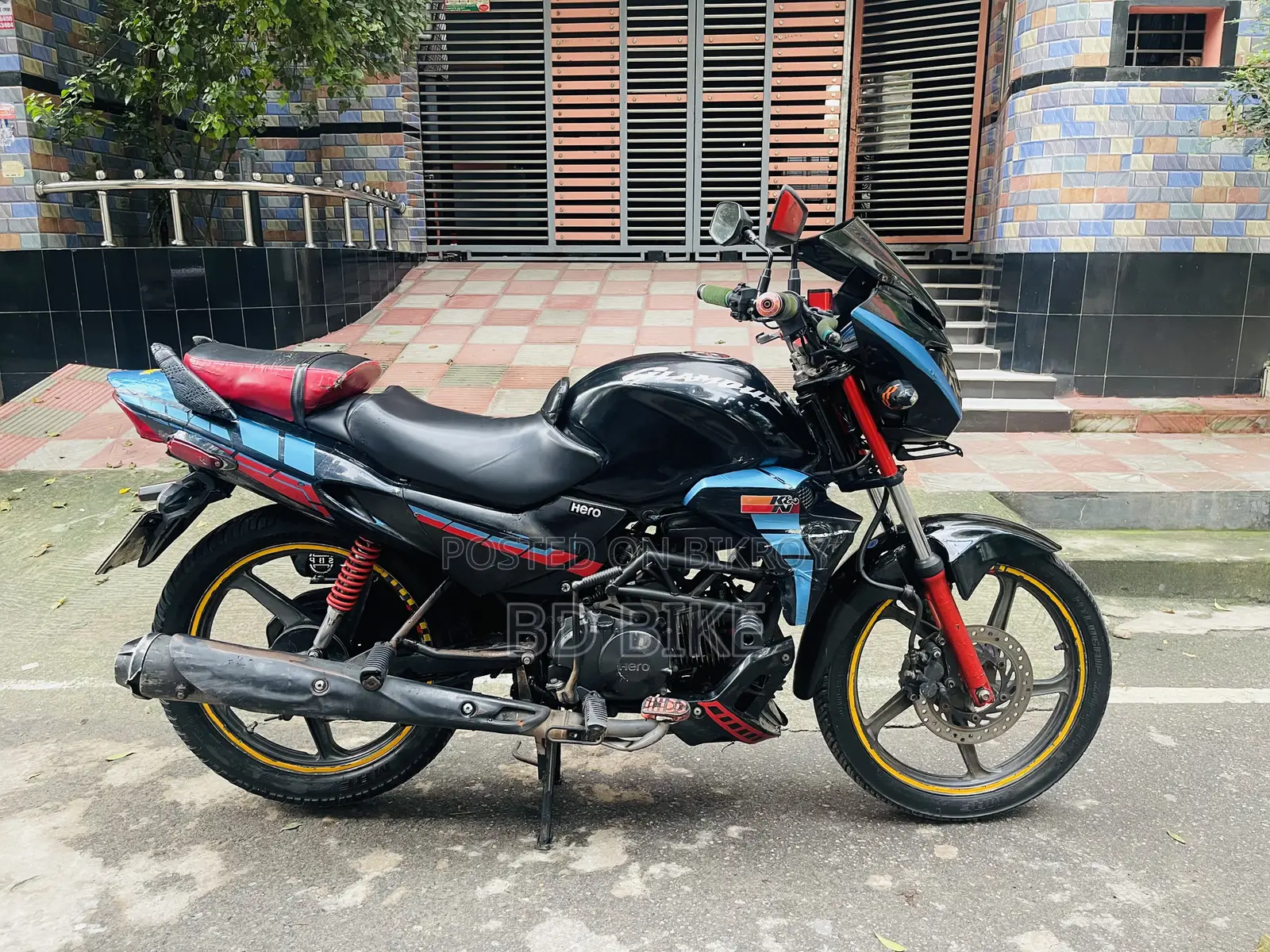 Hero Glamour 2017 Black