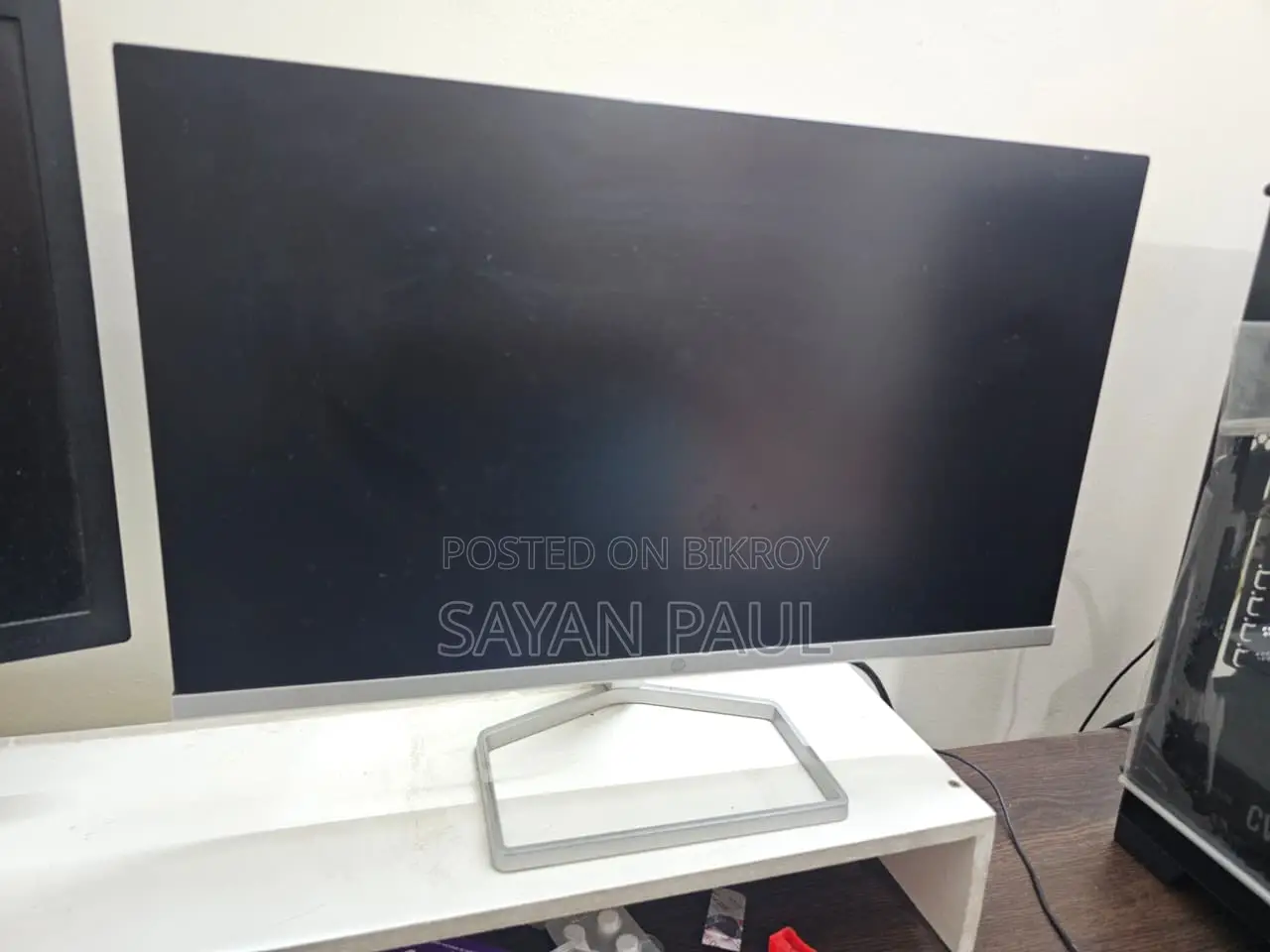 HP M22f 22 in Monitor