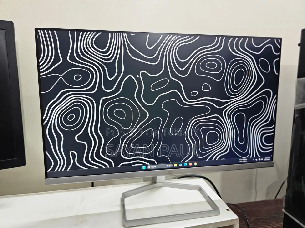 HP M22f 22 in Monitor
