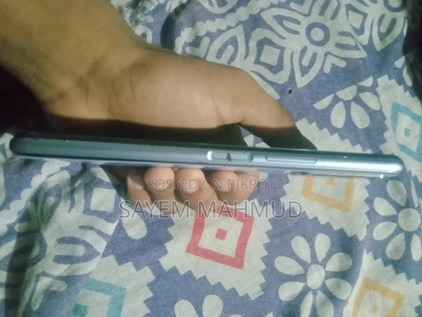 Vivo Y12 64 GB Silver