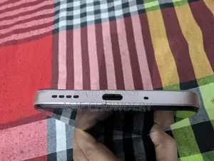 Realme C75x 128 GB Gold