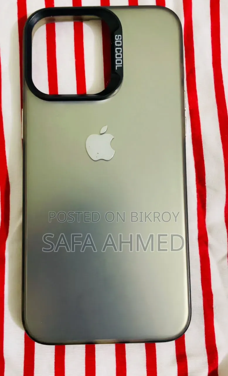iPhone 15 Pro Max cover