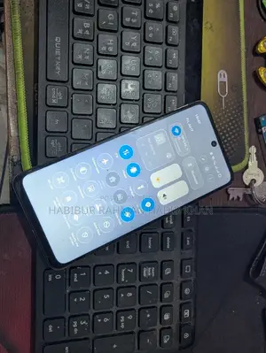 রিয়েলমি সি৭৫এক্স ১২৮ জিবি গোল্ড