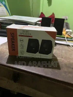 স্পিকার মাএ ৩০০ টাকা