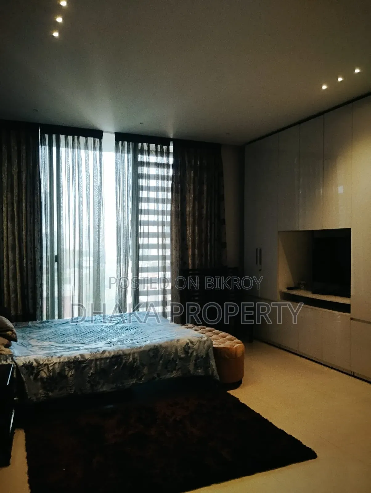 Furnished 3-bedroom Apartment in Banani for rent