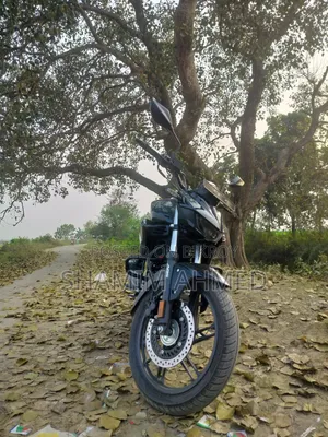 New Hero Xtreme 125R 2026 Black