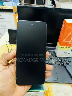 রিয়েলমি সি৭৫এক্স ১২৮ জিবি ব্রোঞ্জ