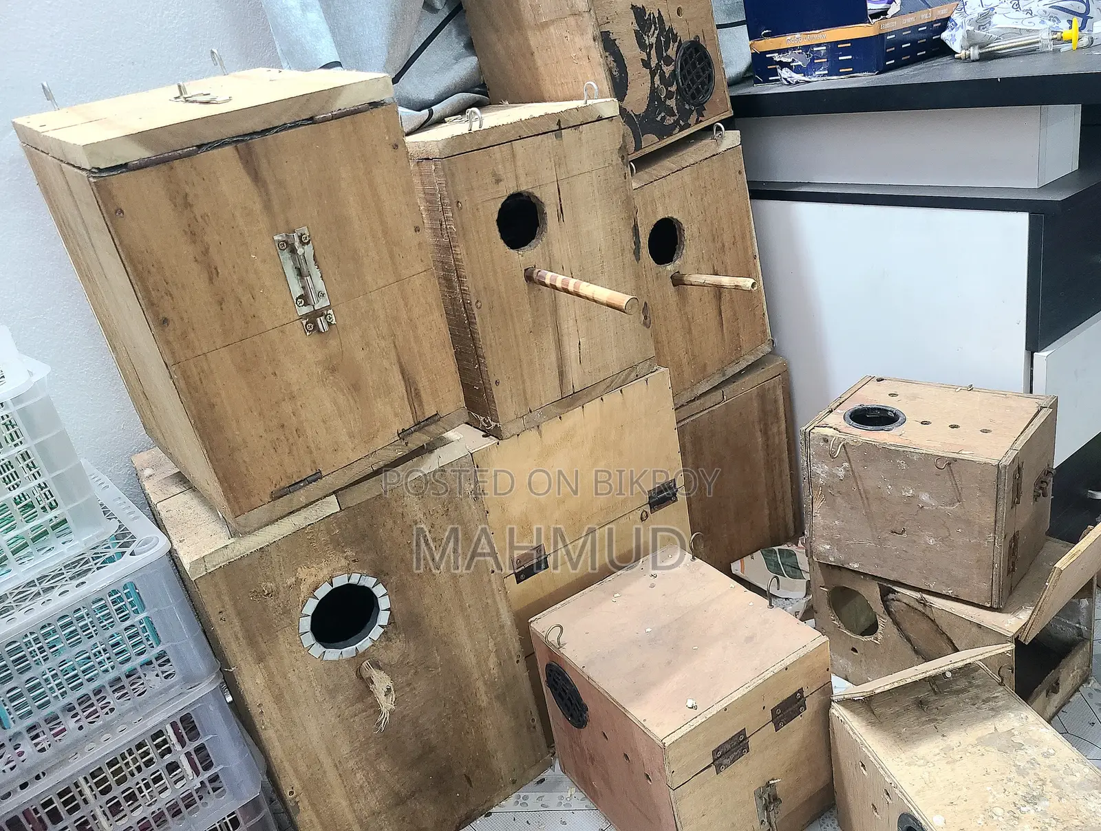মোটা কাঠের স্পেশাল নেস্ট বক্স
