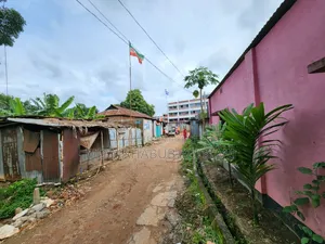 দোকানসহ জমি বিক্রি হবে