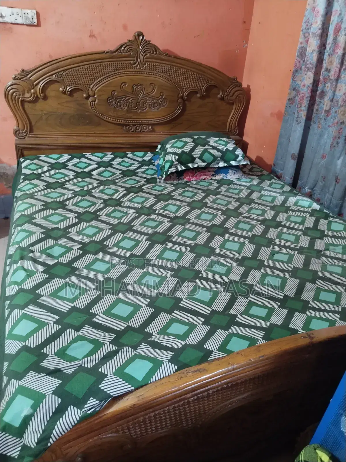 ঘরে ফার্নিচার