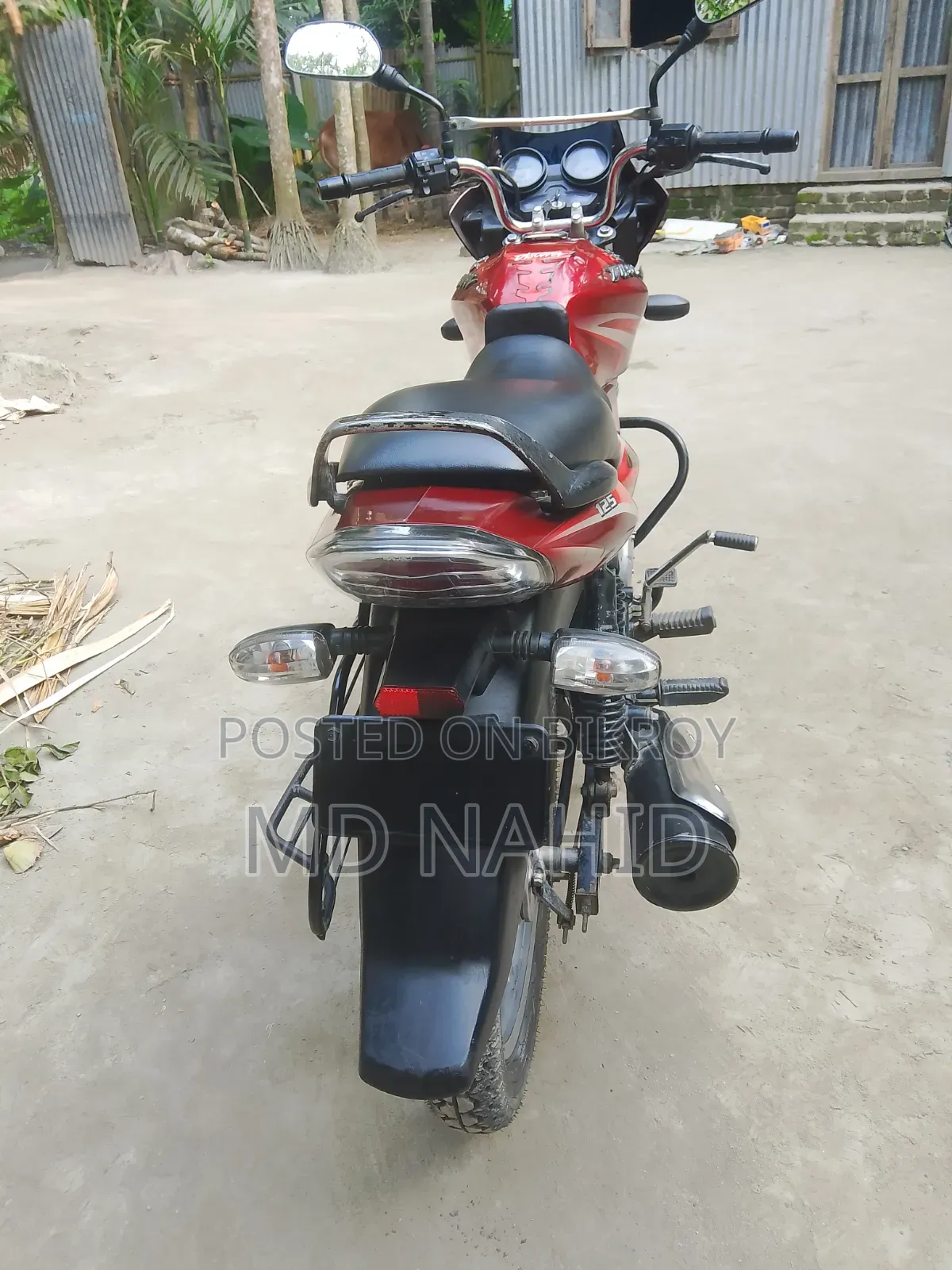 Bajaj Discover 125 2017 Red