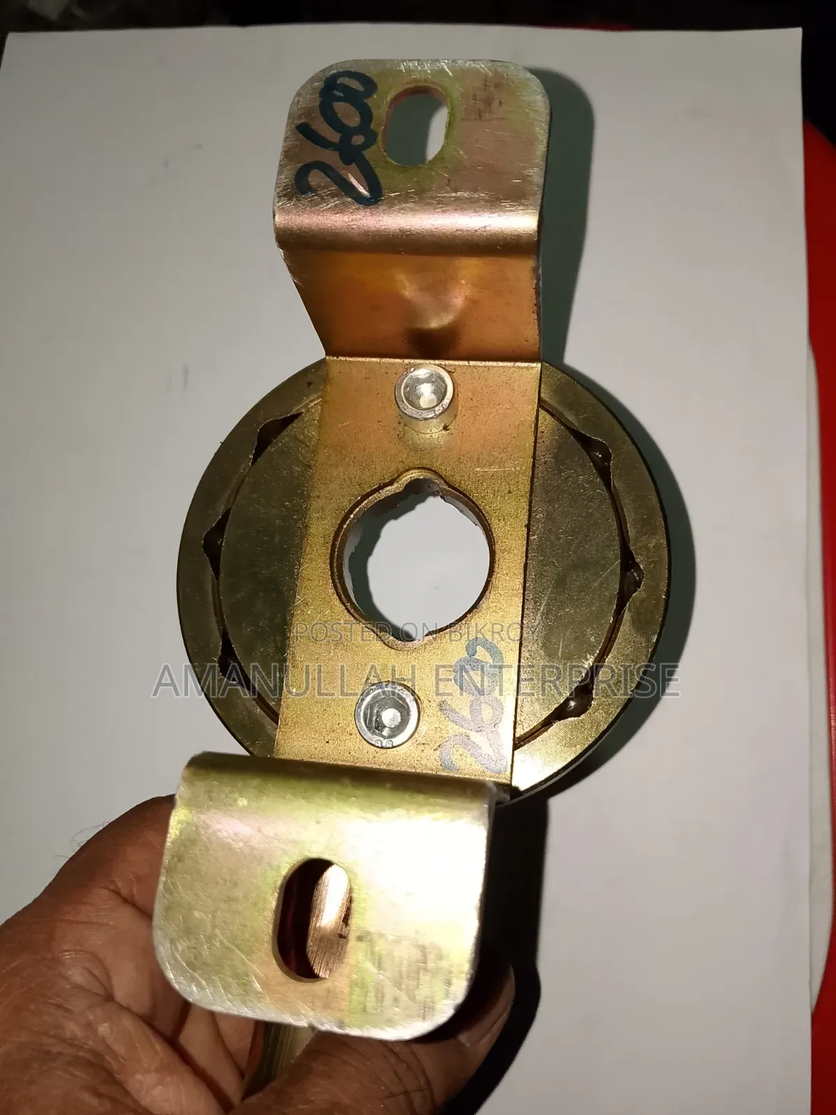 ম্যানুয়াল এলইডি বাল্ব ক্যাপ পাঞ্চিং মেশিন বেস ক্রিমিং টুল কিট।