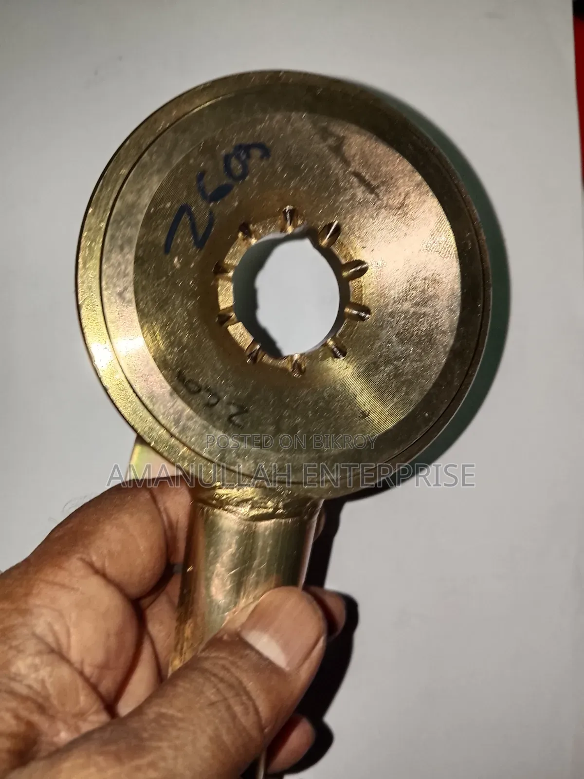 ম্যানুয়াল এলইডি বাল্ব ক্যাপ পাঞ্চিং মেশিন বেস ক্রিমিং টুল কিট।