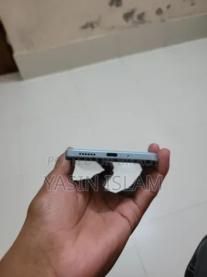 iQOO Z10x 128 GB Blue