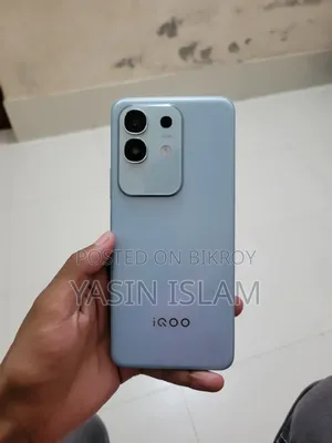 iQOO Z10x 128 GB Blue