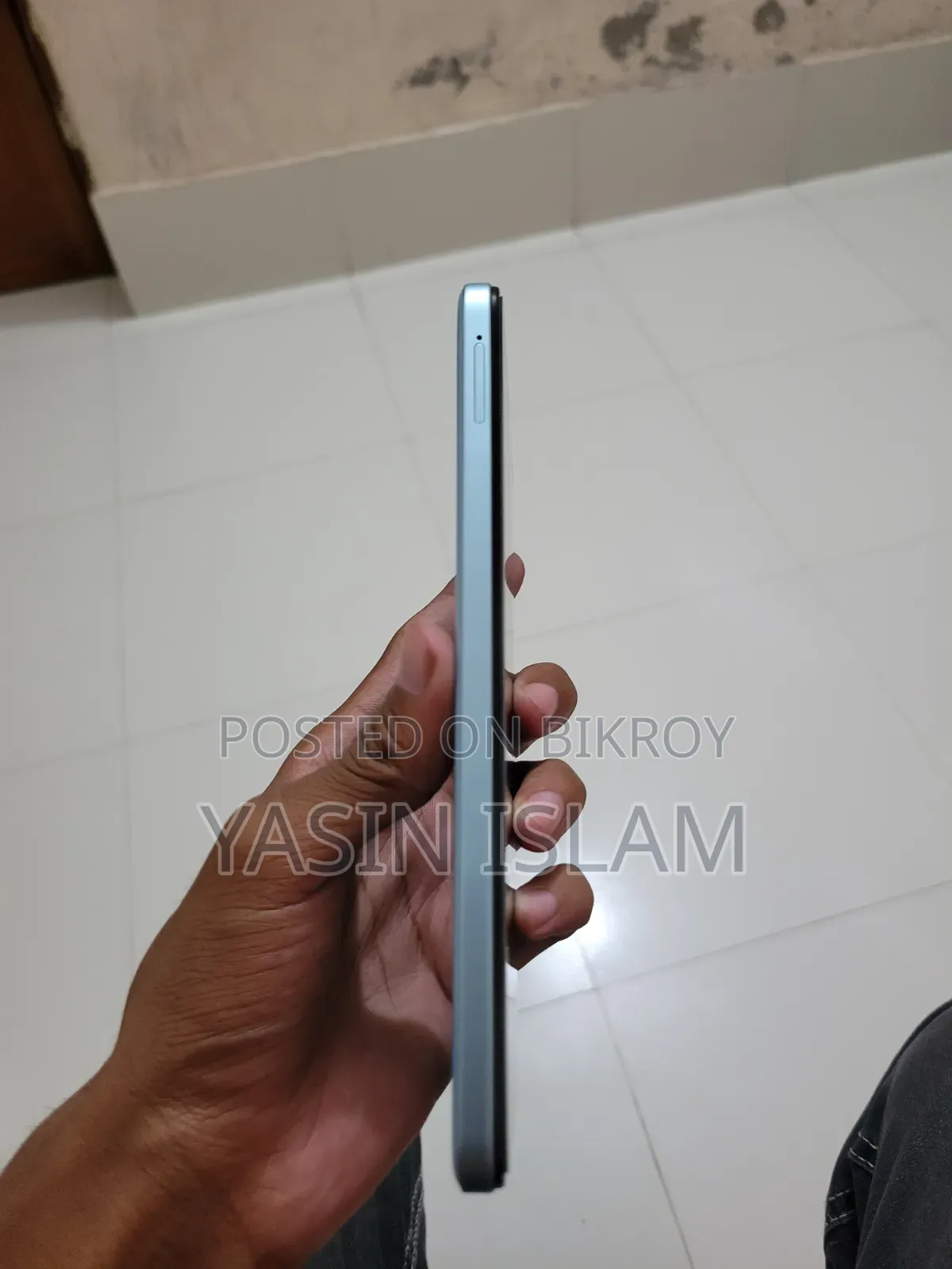 iQOO Z10x 128 GB Blue