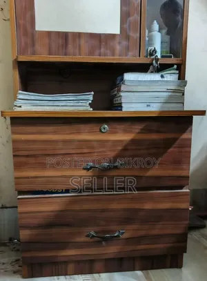 Malaysian Board Dressing Table