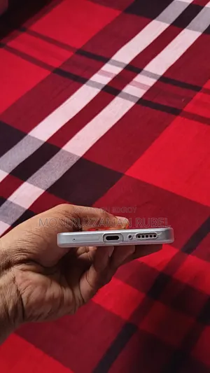 শাওমি রেডমি নোট ১৪ ৫জি ২৫৬ জিবি সাদা