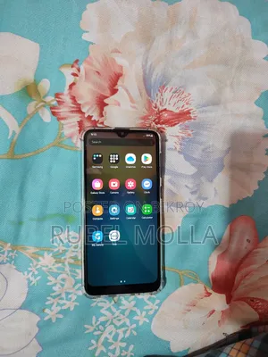 Samsung Galaxy A20 32 GB Black