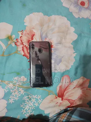 Samsung Galaxy A20 32 GB Black