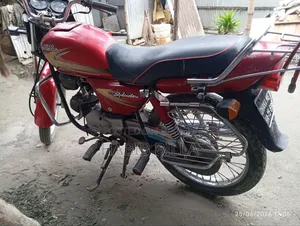 Hero 2002 Red