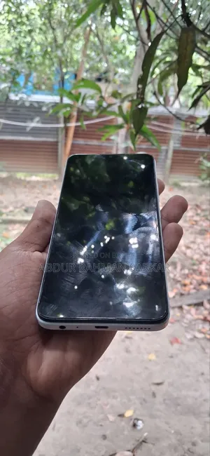 Itel P40 64 GB