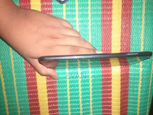 Infinix Hot 10 Play 64 GB Purple