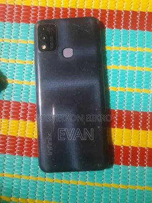Infinix Hot 10 Play 64 GB Purple