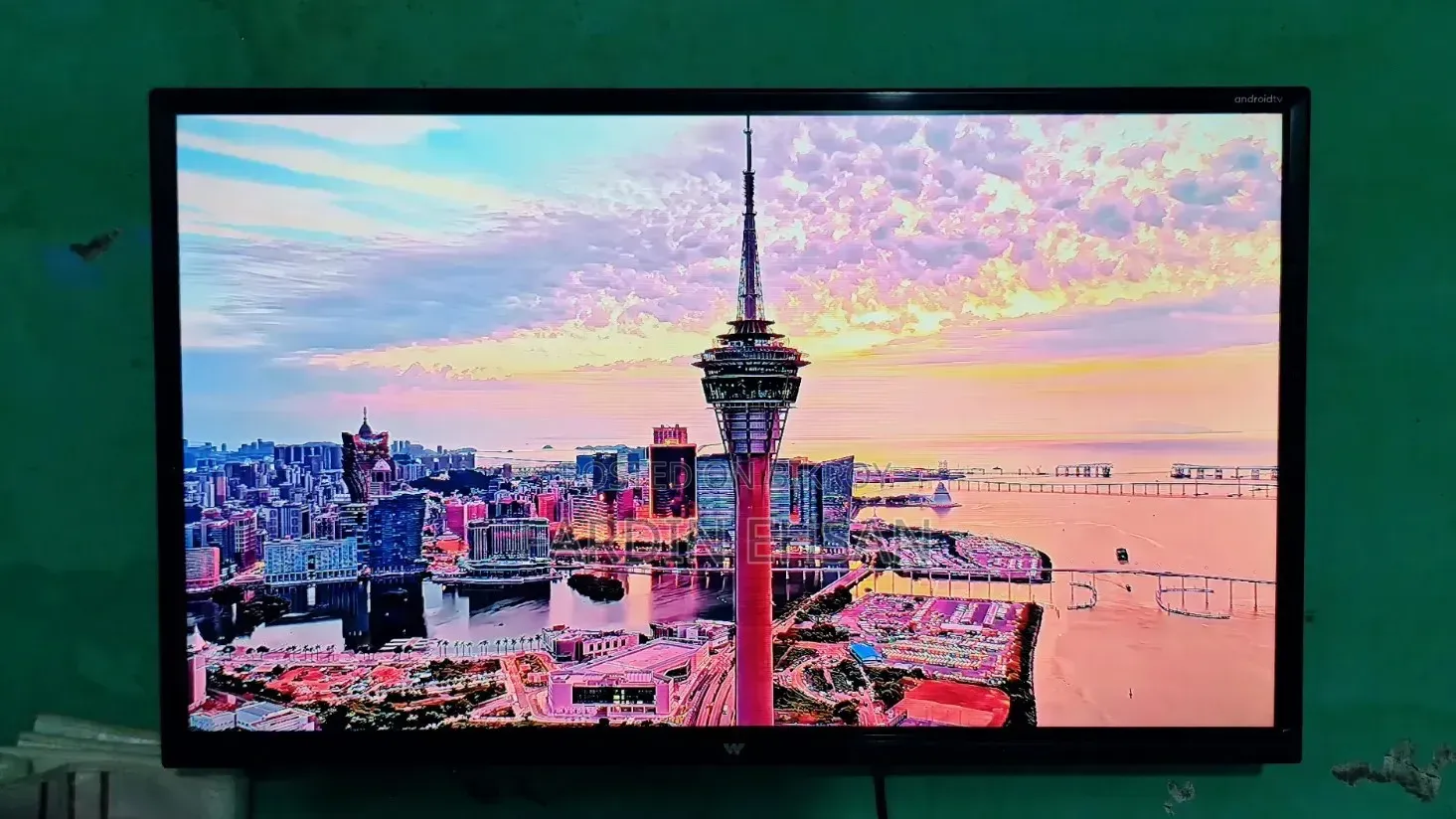 Walton WD-EF32G Android Smart TV