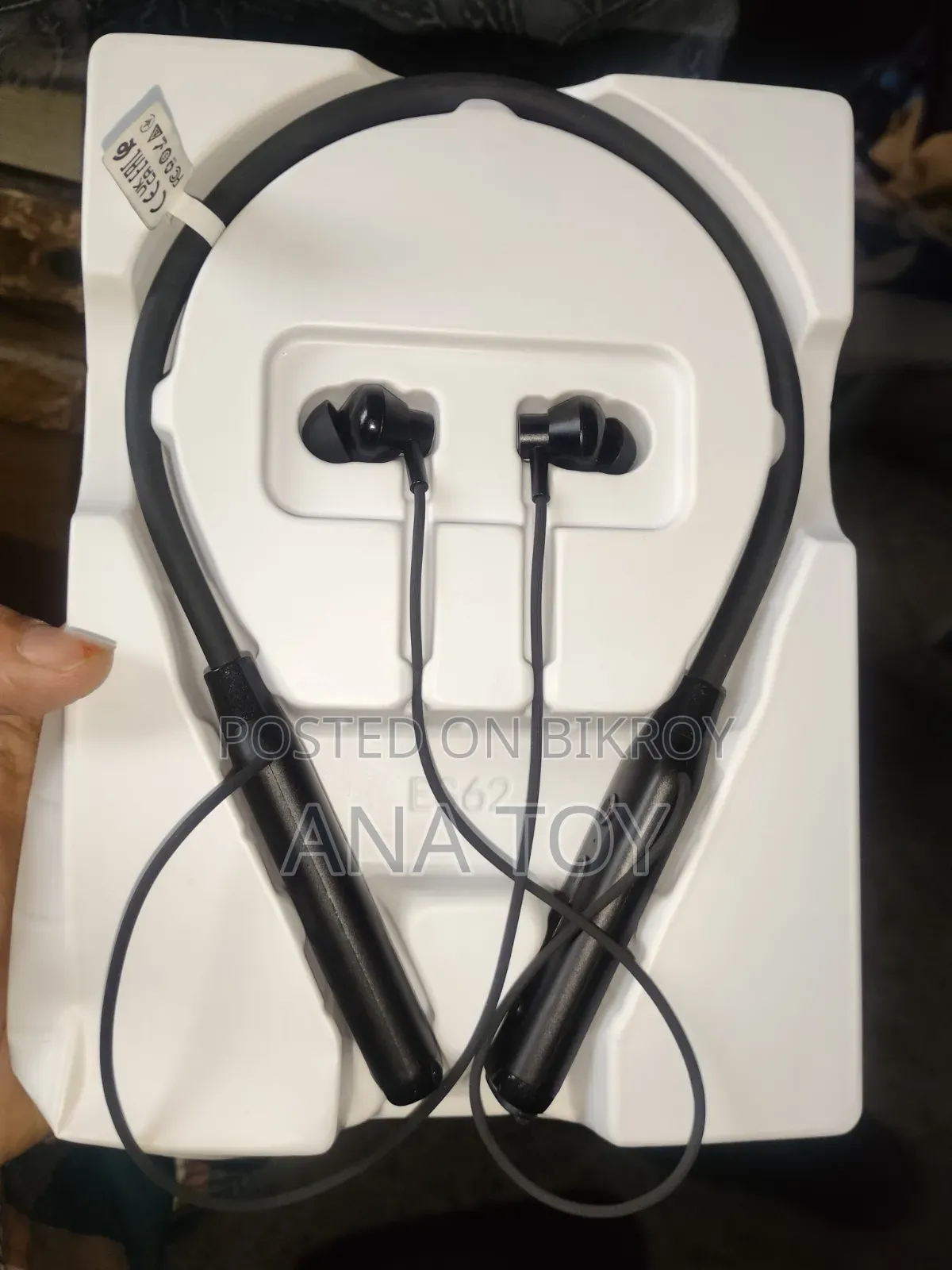 Hoco ES62 Plus Bluetooth Neckband