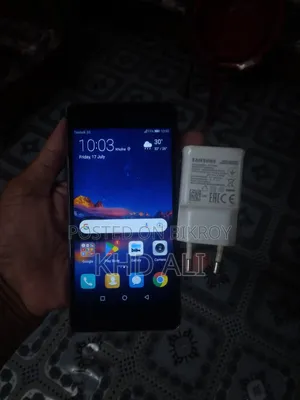 Huawei P9 32 GB Red