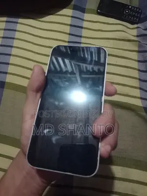 Apple iPhone 13 128 GB White