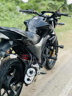 Suzuki Gixxer Monotone 2023 Black