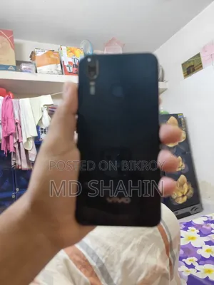 Vivo Y11 32 GB Blue