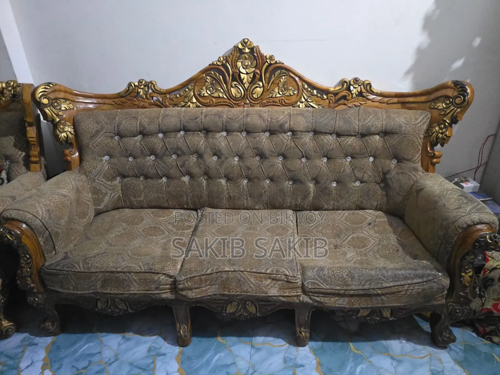Teak wood Victoria design 3-seater sofa set
