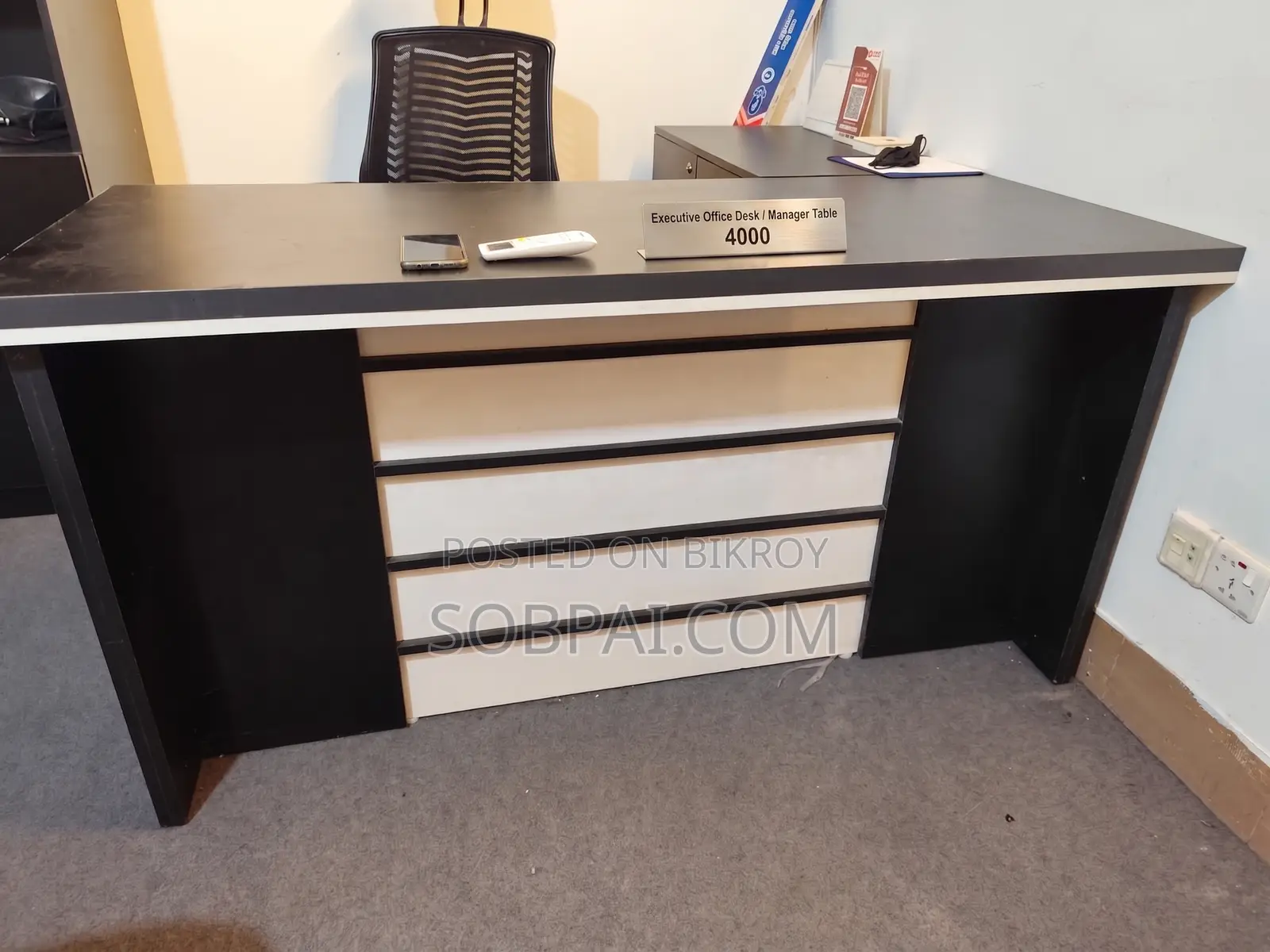 Executive Office Desk / Manager Table