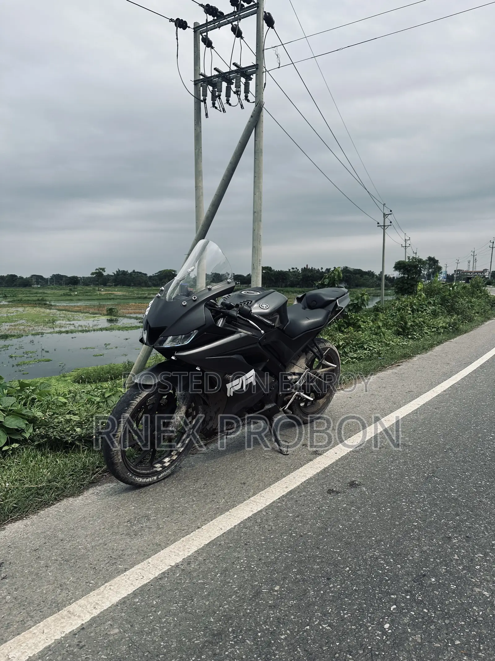 Yamaha R1 2019 Black