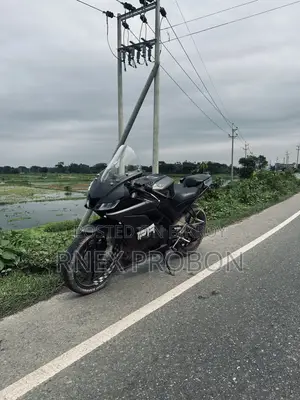 Yamaha R1 2019 Black