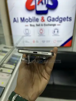 iQOO Z10x 128 GB