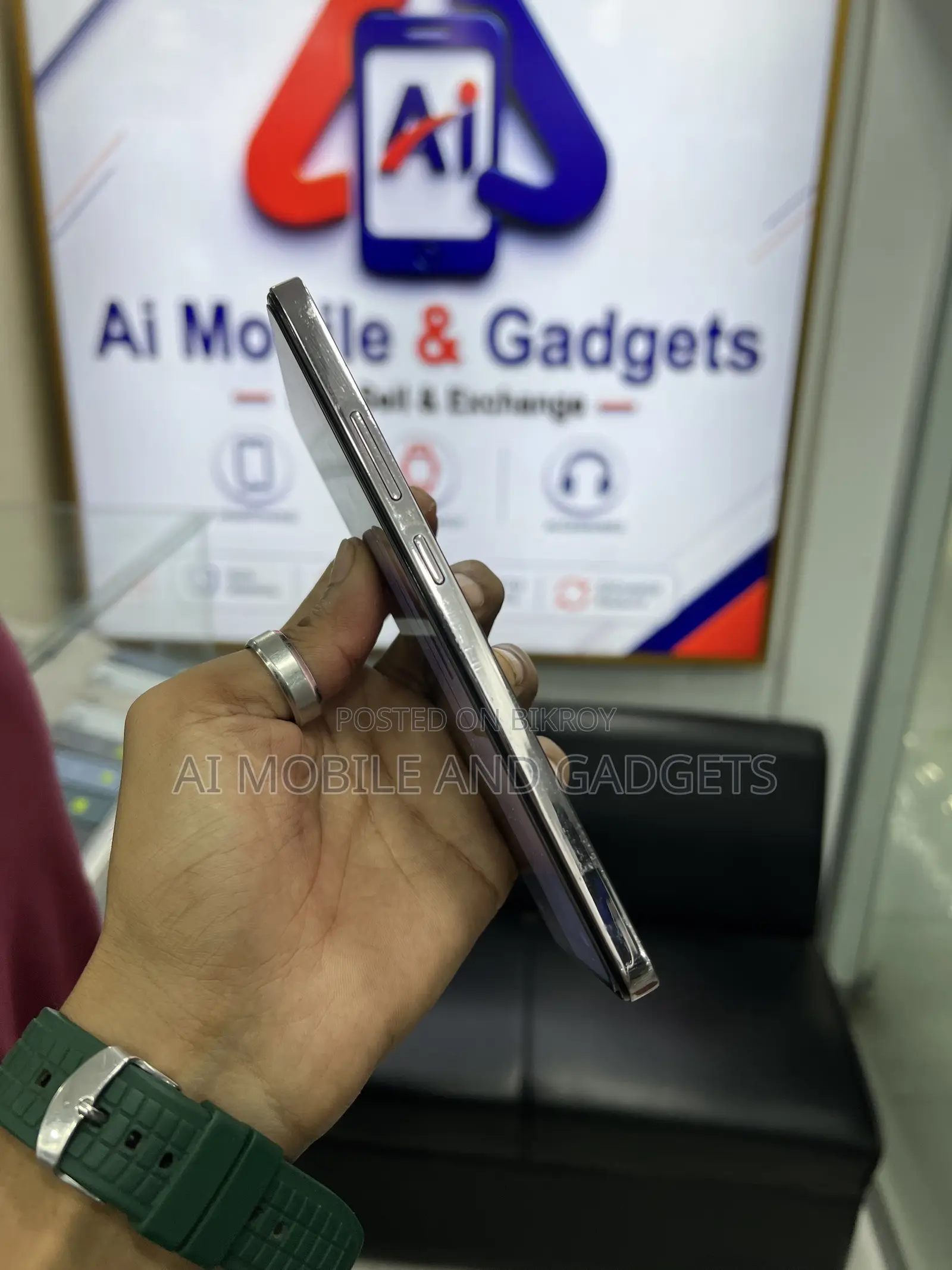 Oppo F27 128 GB